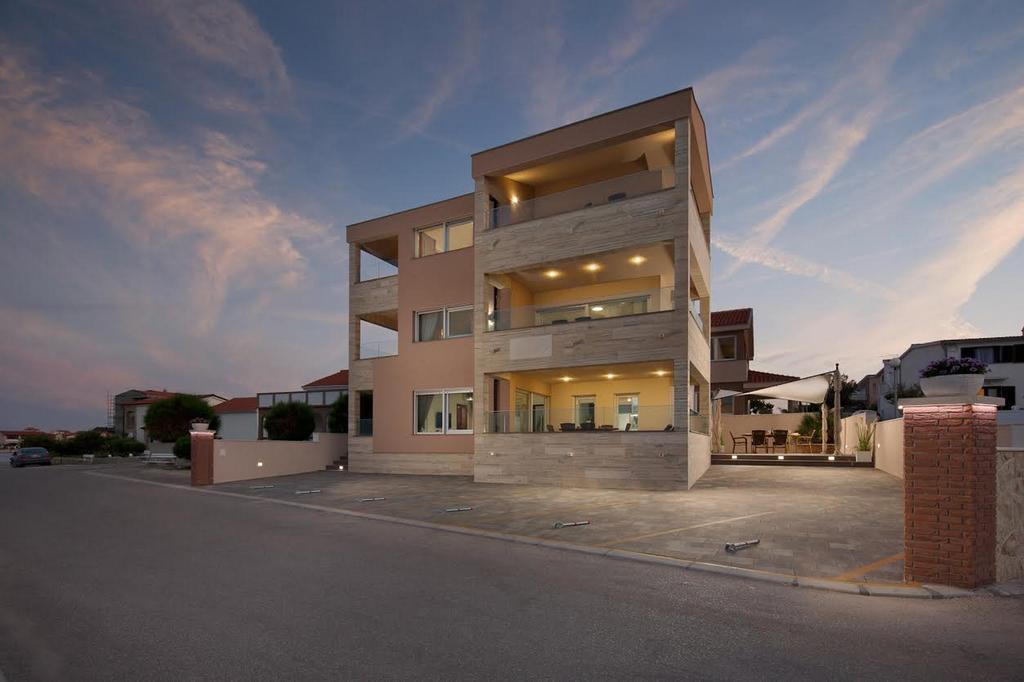 Apartments Vista Royal Вир Екстер'єр фото
